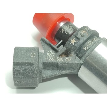 Recambio de inyector para nissan x-trail (t32) acenta referencia OEM IAM 0261500210  