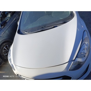 Recambio de capo para hyundai i30 cw cruise bluedrive referencia OEM IAM 66400A5000  