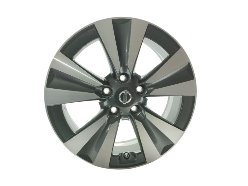 Recambio de llanta para nissan pulsar (c13) acenta referencia OEM IAM D03003NL3E  