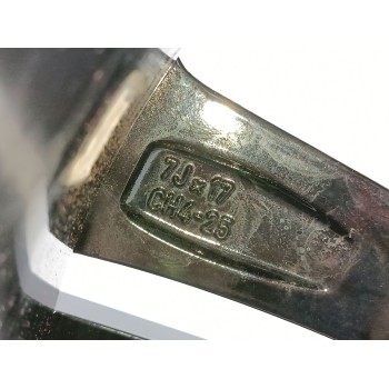 Recambio de llanta para peugeot 208 gt line referencia OEM IAM 98124407XY 9812440777 