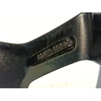 Recambio de llanta para toyota yaris active referencia OEM IAM 426110DC80  