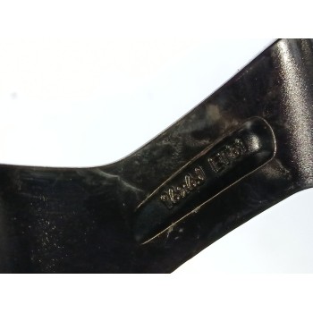 Recambio de llanta para toyota yaris active referencia OEM IAM 426110DC80  