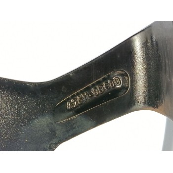 Recambio de llanta para toyota yaris active referencia OEM IAM 426110DC80  