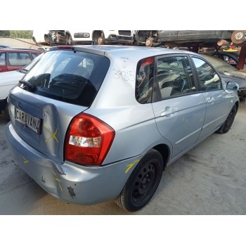 kia cerato i hatchback (ld) del año 2004