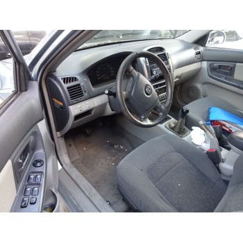 kia cerato i hatchback (ld) del año 2004