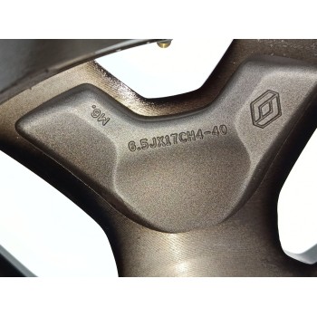 Recambio de llanta para renault captur limited referencia OEM IAM 403005152R 403005571R 