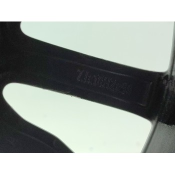 Recambio de llanta para volvo v40 momentum referencia OEM IAM 31445798  