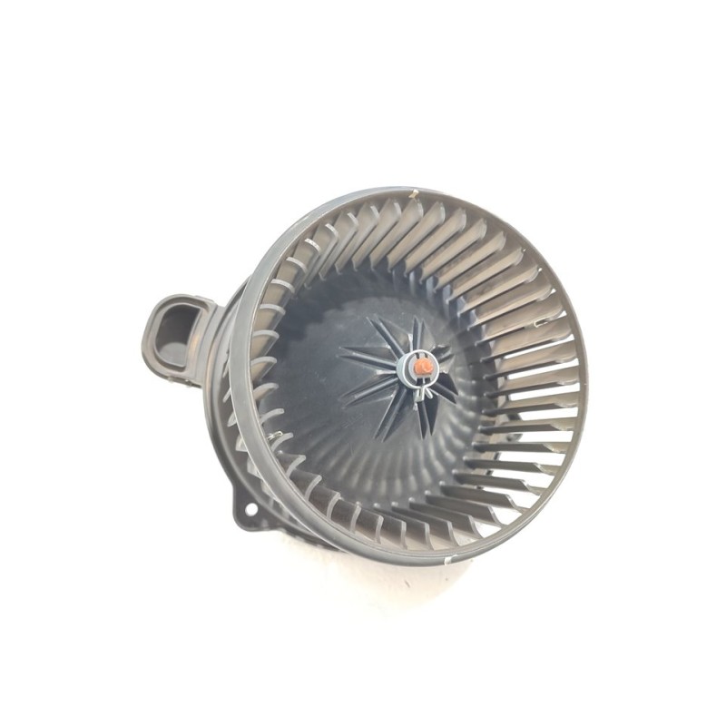 Recambio de ventilador calefaccion para hyundai kona essence 2wd referencia OEM IAM 97113H8000  