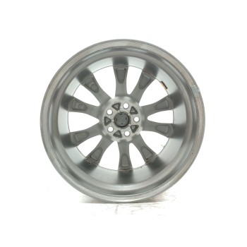 Recambio de llanta para toyota rav 4 advance hybrid referencia OEM IAM 4261A42060  