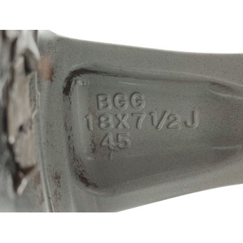 Recambio de llanta para toyota rav 4 advance hybrid referencia OEM IAM 4261A42060  