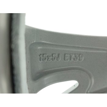 Recambio de llanta para toyota yaris active referencia OEM IAM 426110DG70  