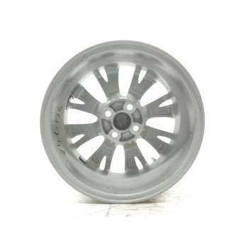 Recambio de llanta para toyota yaris active referencia OEM IAM 426110DG70  