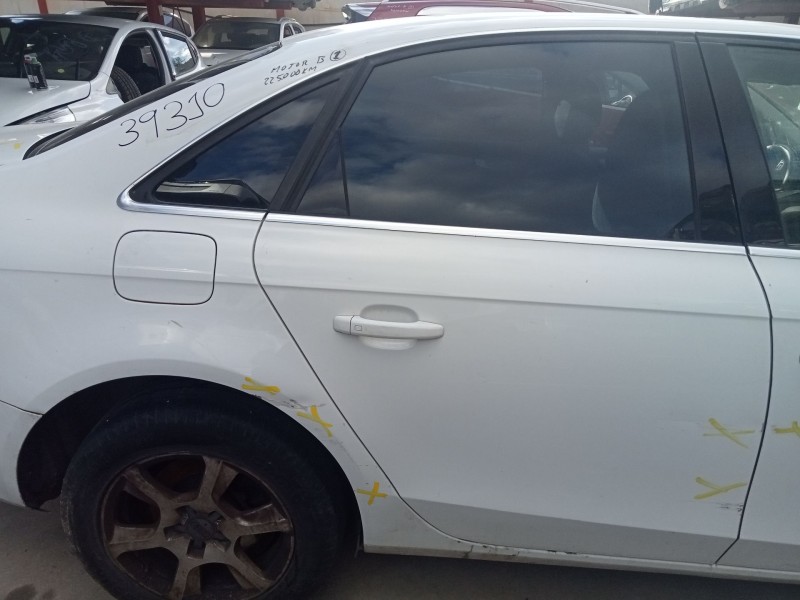 Recambio de puerta trasera derecha para audi a4 b8 avant (8k5) 2.0 tdi referencia OEM IAM 8K5833052D  