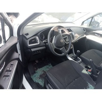 suzuki sx4 s-cross (jy) del año 2019