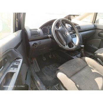 seat alhambra (7v9) del año 2010