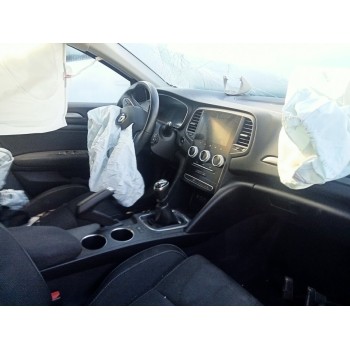 renault megane iv berlina 5p del año 2020