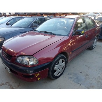 toyota avensis (_t22_) del año 2000