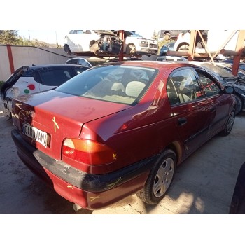 toyota avensis (_t22_) del año 2000