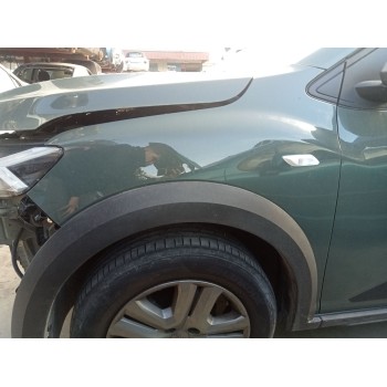 Recambio de aleta delantera izquierda para dacia sandero iii 1.0 tce 90 referencia OEM IAM 631018101R  