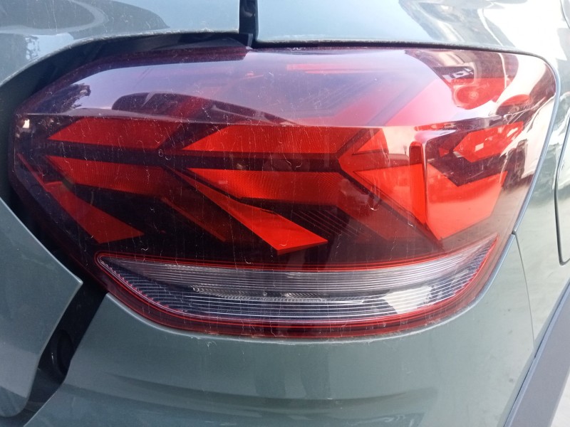 Recambio de piloto trasero derecho para dacia sandero iii 1.0 tce 90 referencia OEM IAM 265503830R  