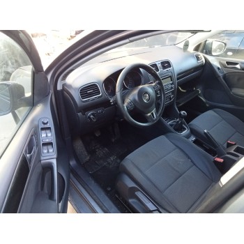 volkswagen golf vi (5k1) del año 2010