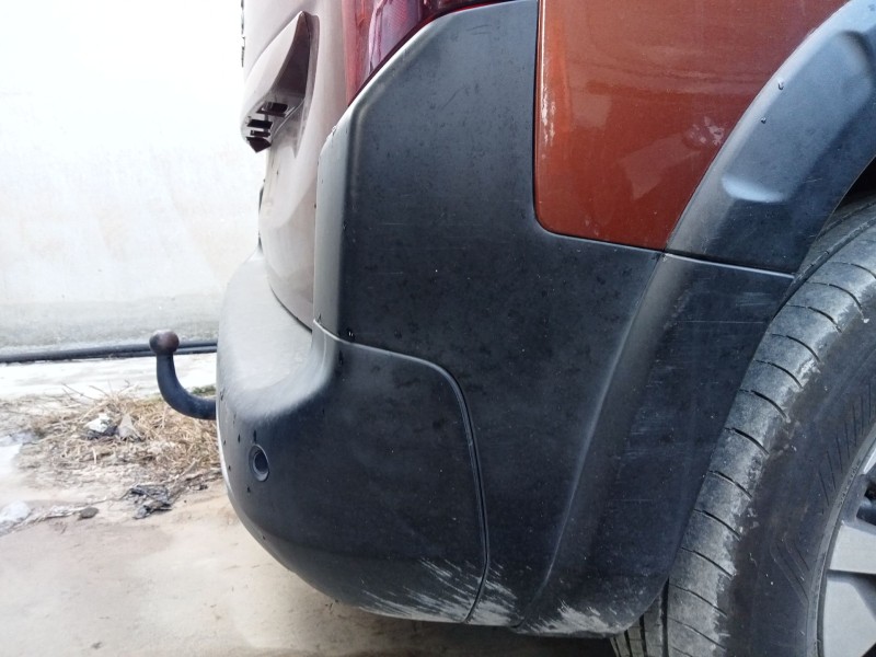 Recambio de paragolpes trasero para peugeot rifter 1.5 bluehdi 130 referencia OEM IAM 1633557480  