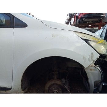 Recambio de aleta delantera derecha para renault clio iv (bh_) 1.5 dci 90 referencia OEM IAM 631002841R  