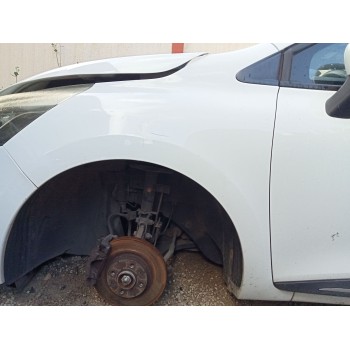 Recambio de aleta delantera izquierda para renault clio iv (bh_) 1.5 dci 90 referencia OEM IAM 631017984R  