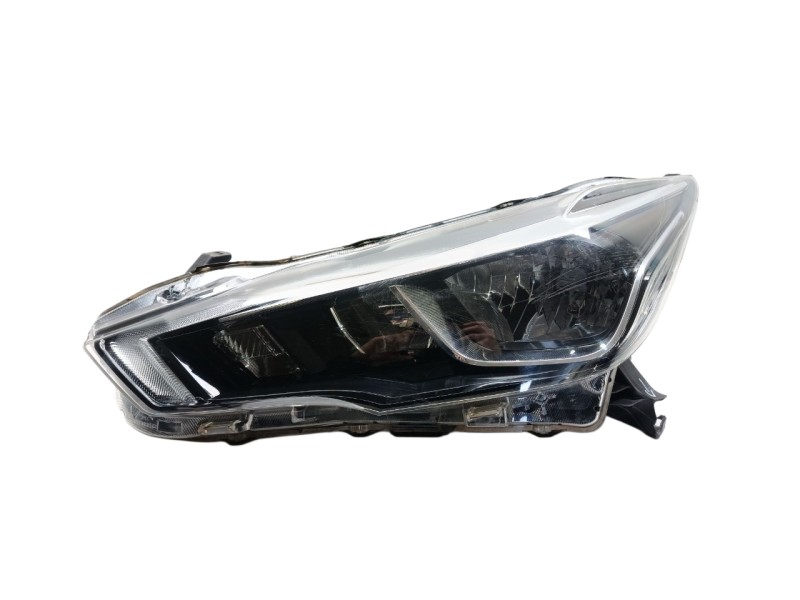 Recambio de faro izquierdo para nissan micra v (k14) 1.0 referencia OEM IAM 260605FA0A  