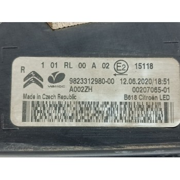 Recambio de piloto delantero derecho para citroën c3 iii (sx) 1.2 puretech 82 referencia OEM IAM 9823312980  