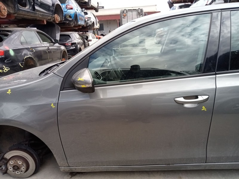 Recambio de puerta delantera izquierda para volkswagen golf vi (5k1) 1.6 tdi referencia OEM IAM 5K4831055H  