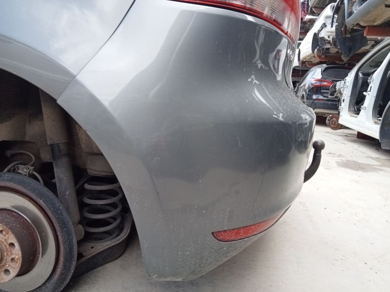 Recambio de paragolpes trasero para volkswagen golf vi (5k1) 1.6 tdi referencia OEM IAM 5K0807251A  