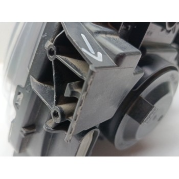 Recambio de faro izquierdo para citroën c3 iii (sx) 1.2 puretech 82 referencia OEM IAM 9820059680  