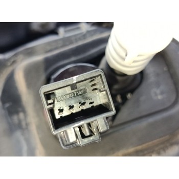 Recambio de piloto trasero derecho para volkswagen golf vii lim. advance bluemotion referencia OEM IAM 5G0945096M  