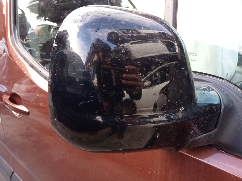 Recambio de retrovisor derecho para peugeot rifter 1.5 bluehdi 130 referencia OEM IAM 98169899XT  