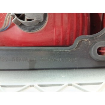 Recambio de piloto trasero izquierdo para renault trafic ii furgoneta (fl) 2.0 dci 90 (fl0h) referencia OEM IAM 8200415250  