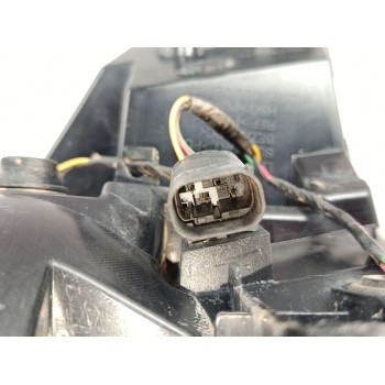 Recambio de piloto trasero derecho para mg zs luxury referencia OEM IAM 10571682  