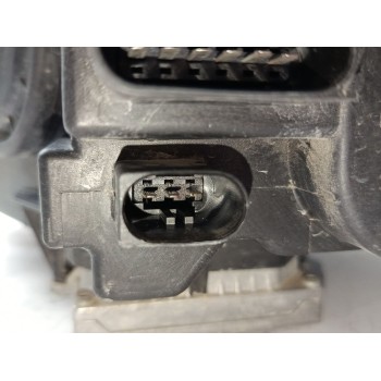 Recambio de faro derecho para mercedes-benz clase b (w245) 200 cdi (245.208) referencia OEM IAM A1698208461  