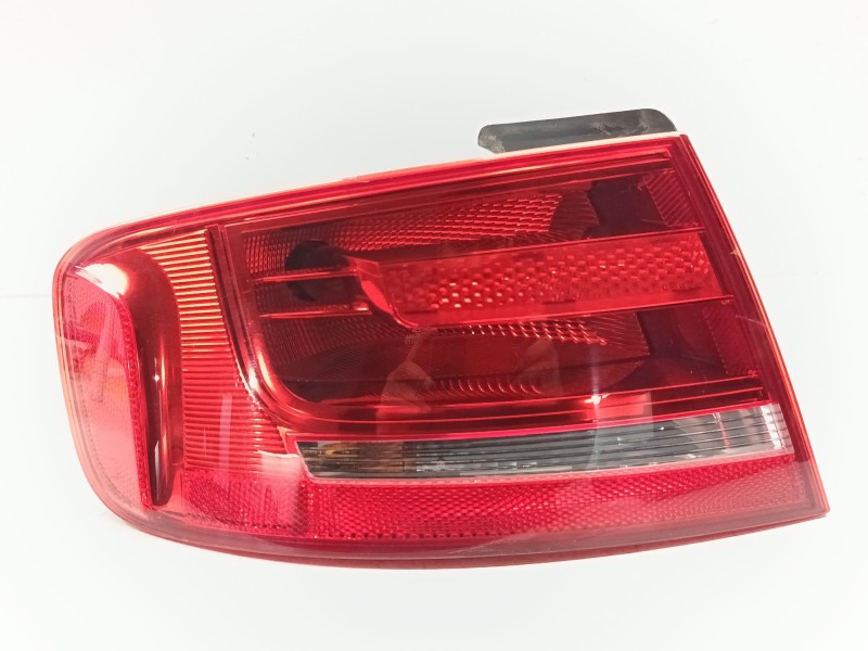 Recambio de piloto trasero izquierdo para audi a4 b8 (8k2) 2.0 tfsi quattro referencia OEM IAM 8K5945095D  