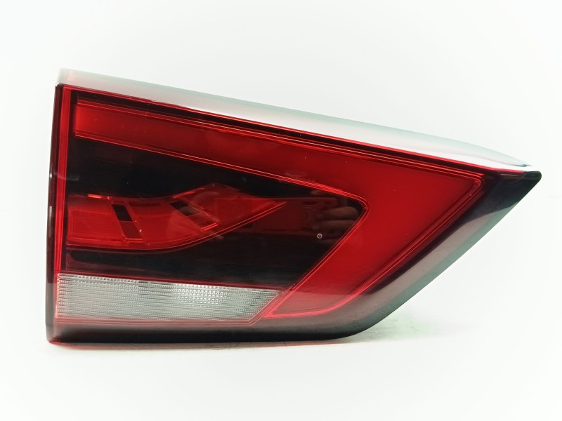 Recambio de piloto trasero izquierdo interior para mg zs luxury referencia OEM IAM 10571683  