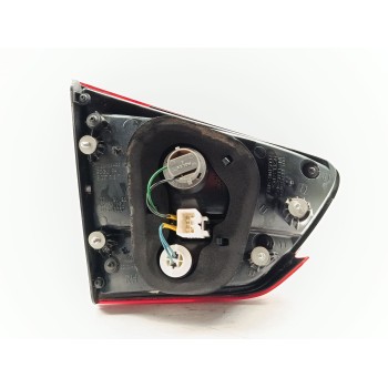 Recambio de piloto trasero derecho interior para kia carens iv 1.6 gdi referencia OEM IAM 92404A4020  