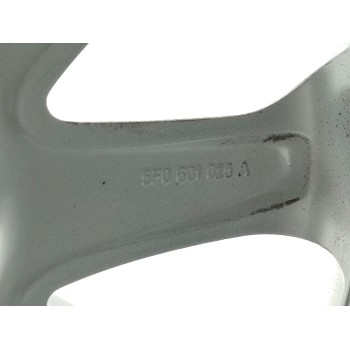Recambio de llanta para seat leon (5f1) style referencia OEM IAM 5F0601025A  
