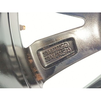 Recambio de llanta para volkswagen t-roc advance referencia OEM IAM 2GA601025N  