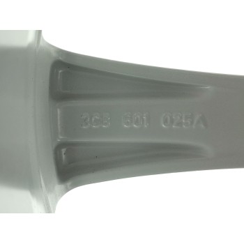 Recambio de llanta para volkswagen cc (358) basis bluemotiontech referencia OEM IAM 3C8601025A  