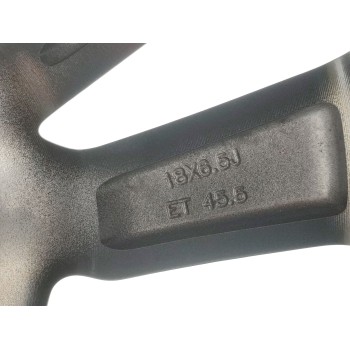 Recambio de llanta para ssangyong tivoli grand limited 4x2 referencia OEM IAM 4173035230 4173035280 