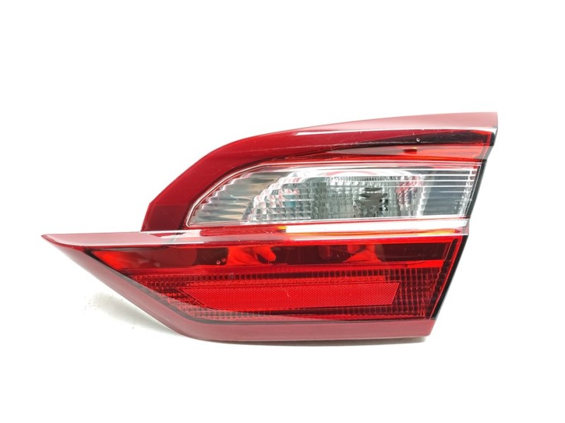 Recambio de piloto trasero derecho interior para ford fiesta (ce1) trend referencia OEM IAM H1BB13A602AH H1BB13A602AK 