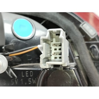 Recambio de piloto trasero derecho interior para ford fiesta (ce1) trend referencia OEM IAM H1BB13A602AH H1BB13A602AK 