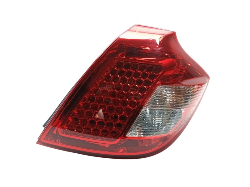 Recambio de piloto trasero derecho para kia cee´d drive referencia OEM IAM 924021H050  