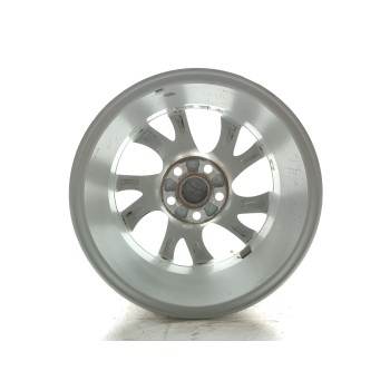 Recambio de llanta para toyota auris active referencia OEM IAM 4261102L80  