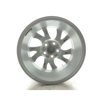 Recambio de llanta para toyota auris active referencia OEM IAM 4261102L80  